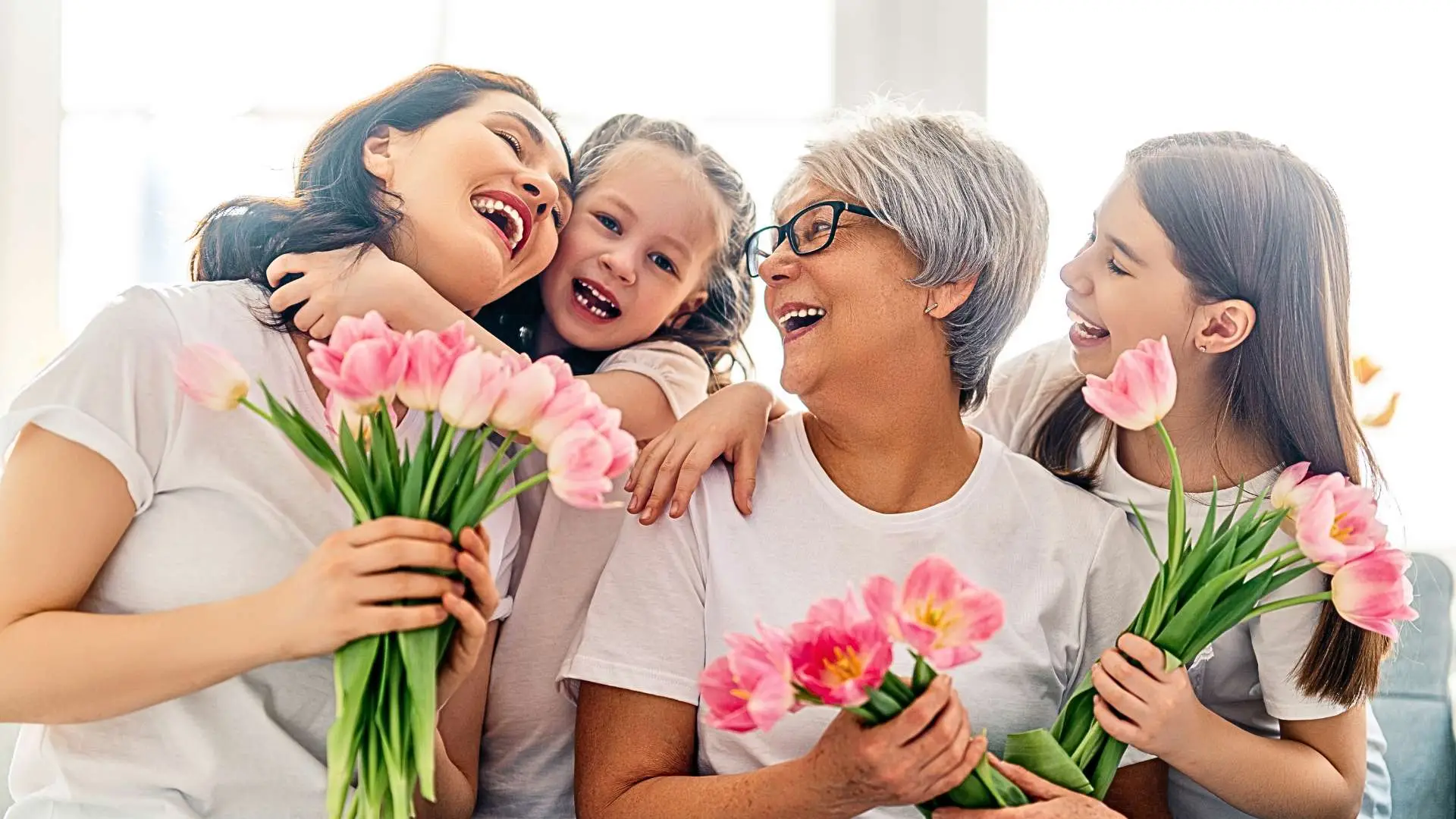 Abuela con familia